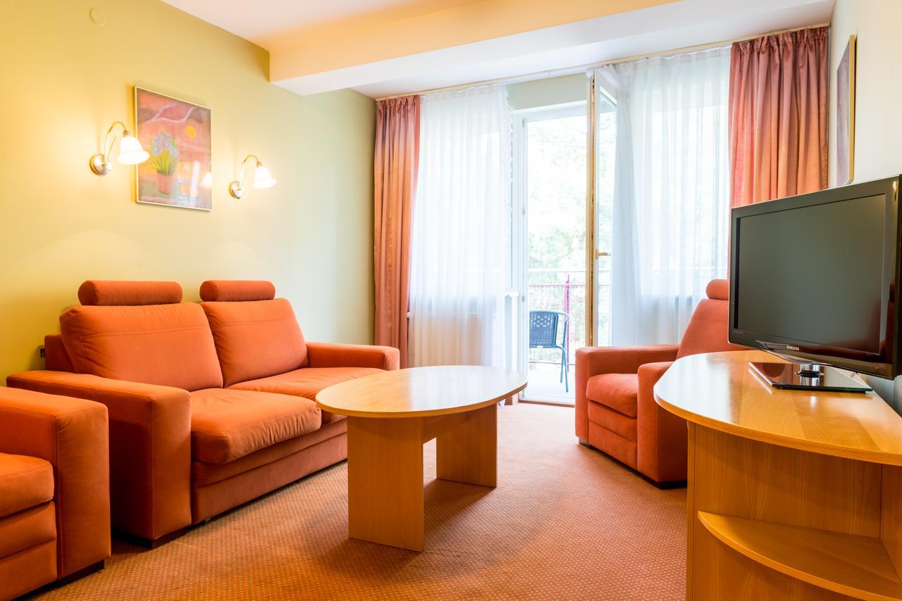Melodia Otel Jurata Dış mekan fotoğraf